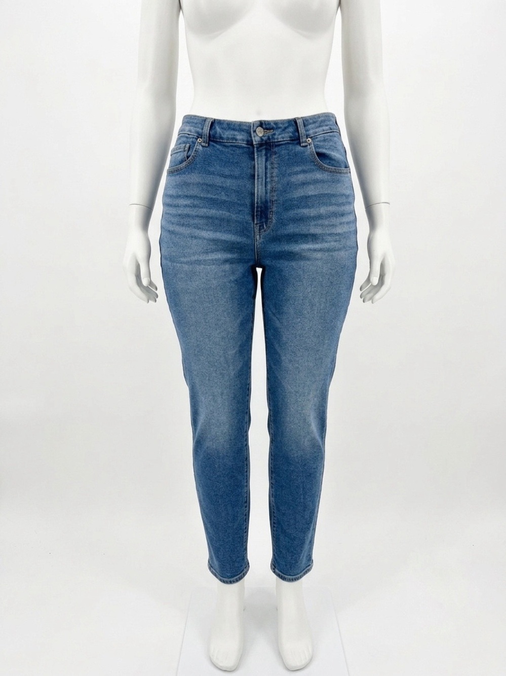American Eagle Outfitters High-Rise Stretch Curvy “Mom Jean” Size 14 Denim